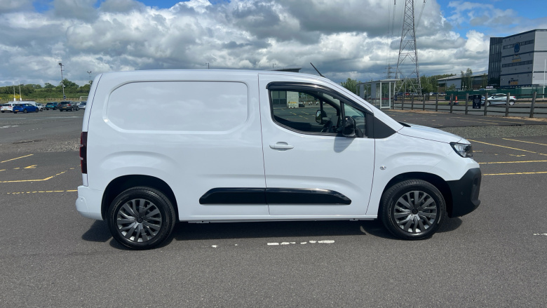 Peugeot Partner Standard Diesel 1.5 BlueHDi 100 Asphalt Van
